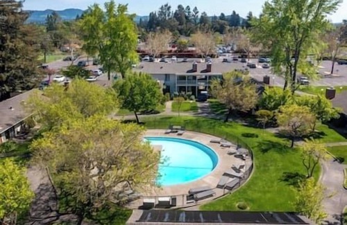 Napa Apartamento | Stylish Silverado Condo Retreat in Napa
