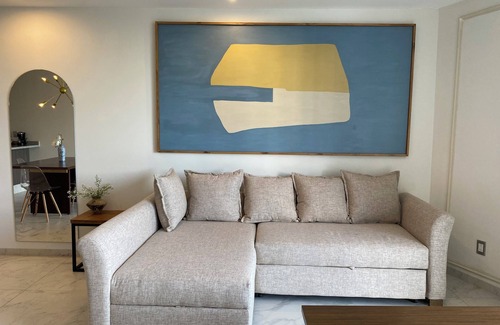 Providencia Apartamento | Stylish Sky Suite /Daily Clean