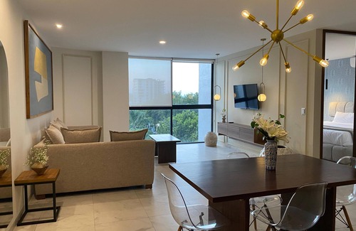 Providencia Apartamento | Stylish Sky Suite /Daily Clean