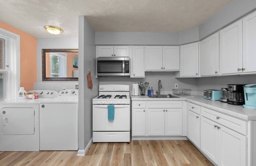St. Louis Apartamento | Stylish South City King 1BR Apt