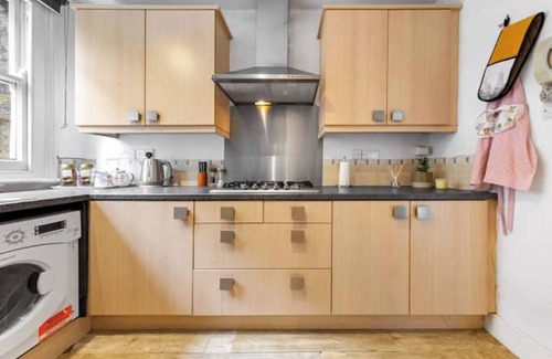 Brondesbury Park Apartamento | Stylish Split level 2 bedroom flat in NW London