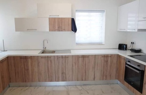 Tal-Ghoqod Apartamento | Stylish St. Julians Apartment