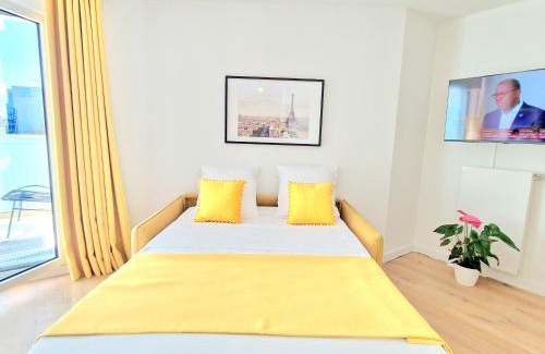 Rueil-Malmaison Apartamento | Stylish Stay Near Paris - 850m to Subway RER A - Netflix T1-4P