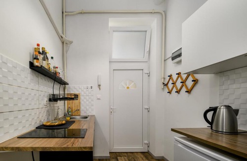 Erzsebetvaros Apartamento | Stylish Studio Apartment in Budapest
