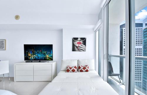 Downtown Miami Apartamento | Stylish Studio Icon, W Hotel Waterfront Building