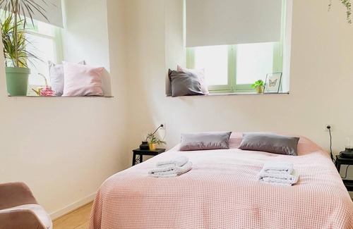 Cadier en Keer Apartamento | Stylish studio in a monastery The Abbey