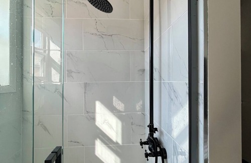 Point Breeze Apartamento | Stylish Studio in Vibrant Urban Neighborhood WiFi Ample Closet Space, TV