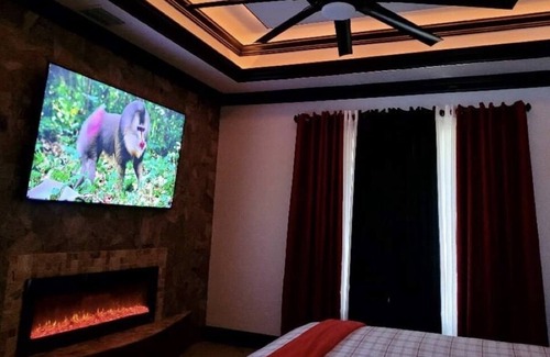Poinciana Casa | Stylish temporary home !!!