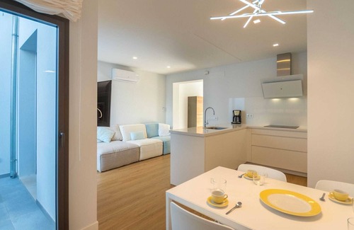 S'Illot-Cala Morlanda Casa | Casa adosada de estilo mediterráneo cerca del mar