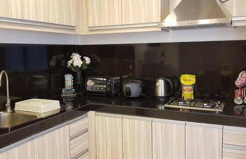 Balanga Apartamento | Stylish Townhouse in Balanga City Quiet Neighborhood