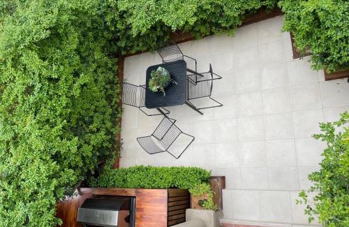 St Kilda Casa | Stylish Townhouse in Melbourne's Playground