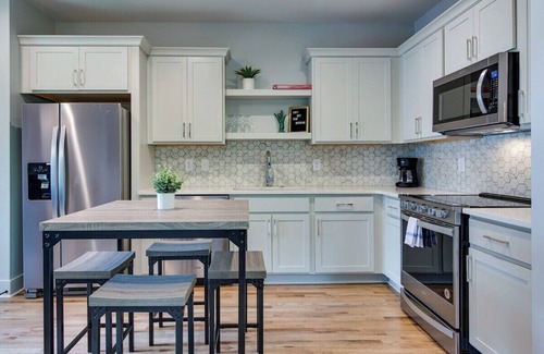 Greenwood Casa | Stylish Townhouse in East Nashville