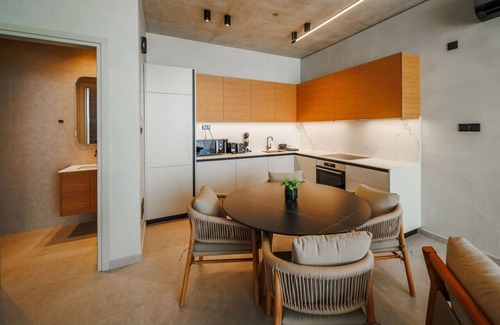 Chlorakas Casa | Stylish Townhouse with stunning sea view and pool