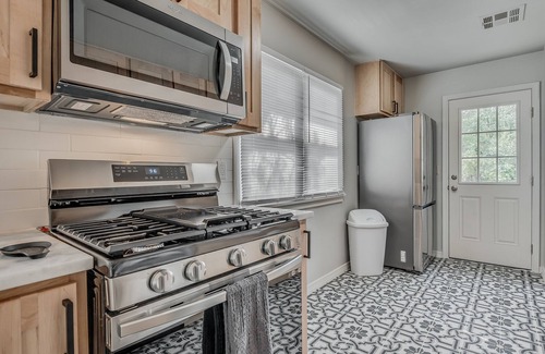 Central Oklahoma City Casa | Stylish uptown OKC Home near everything!