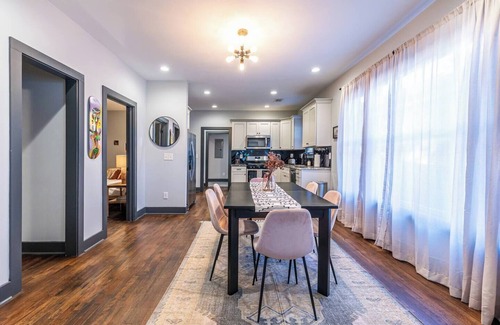 Washington Park Casa | Stylish Urban Retreat, Minutes to Downtown!