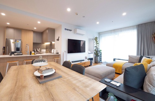 Newton Apartamento | Stylish Urban Retreat in the Heart of Grafton