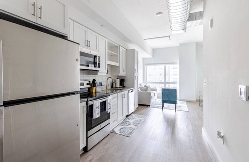 Rutledge Hill Apartamento | Stylish urban retreat at Sentral SoBro in the heart of Nashville!