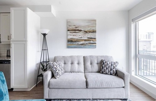 Rutledge Hill Apartamento | Stylish urban retreat at Sentral SoBro in the heart of Nashville!