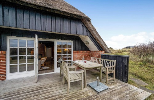 Klegod Strand Cabaña | Stylish vacation home close to the North Sea - 1008