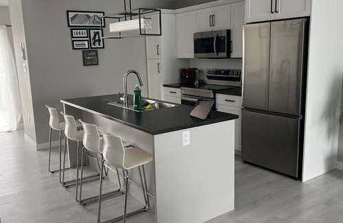 Dieppe Casa | Stylish Vacation Home