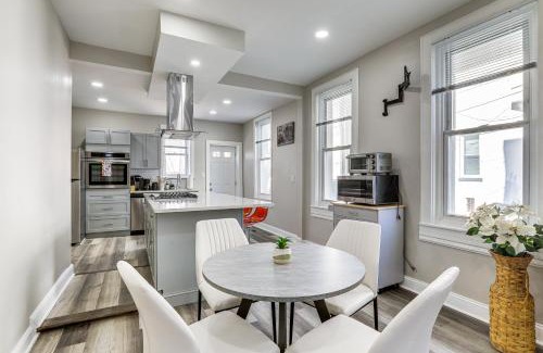 Brewerytown Casa | Stylish, Walkable Rowhouse Near Art Museums and Zoo!