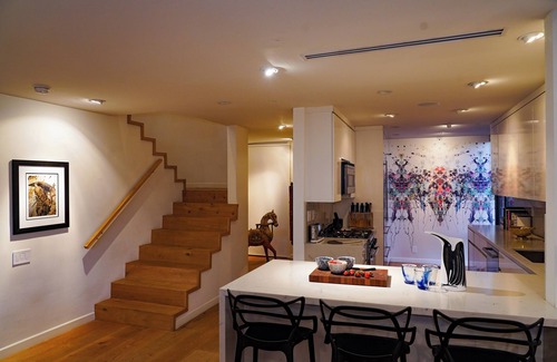 Beverly Hills Apartamento | Stylish WEHO Penthouse with roof garden in prime LA Location