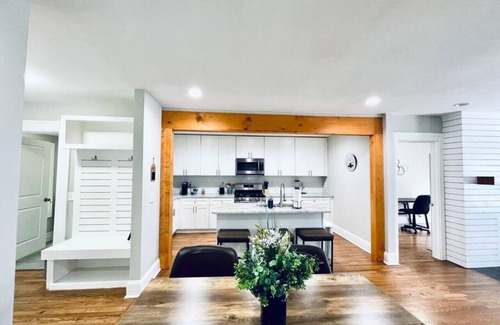 Atlanta Casa | Stylish West Atlanta Abode, Private Patio, Backyard, Office, WiFi & Pet Friendly