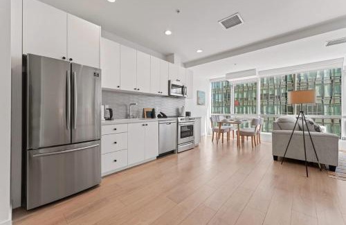 Wilshire Center Apartamento | Stylist Downtown LA Gateway- Studio Apt