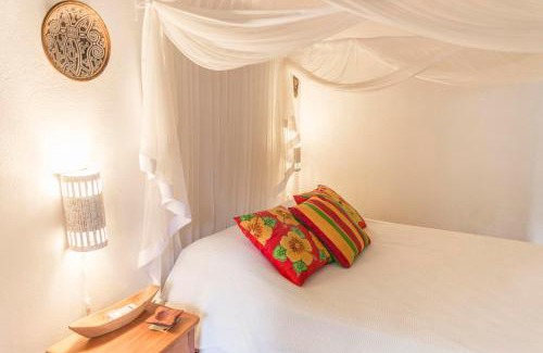 Caraiva Chalet De Esquí | Suíte Charmosinha