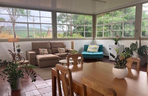 Barreiro Casa | Suíte em casa ampla e confortável