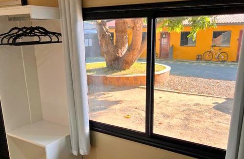 Cacari Apartamento | Suíte Luxo contêiner no Caçari