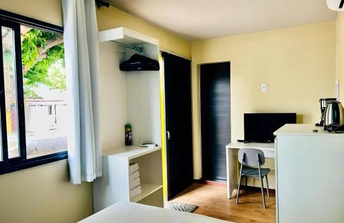 Cacari Apartamento | Suíte Luxo contêiner no Caçari