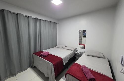 Goiania Casa | Suíte Privativa Climatizada Mobiliada com Garagem e Wi-Fi 2