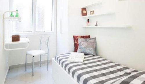 Auxiliadora Casa | Suítes e Quartos na Avenida Carlos Gomes não tem garagem