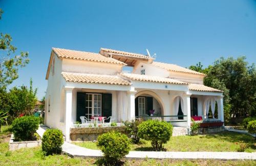 Almiros Beach Casa | Su Casa Apartments