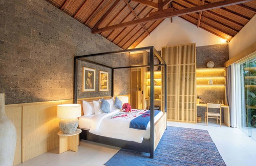 Pejeng Kawan Hotel | Suara Air Luxury Villa Ubud