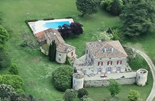 Fargues-sur-Ourbise Casa | Sublime 16th century Chateau for groups