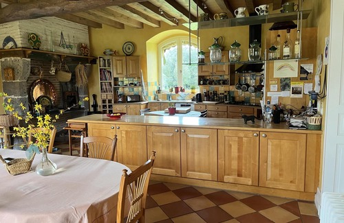 Fargues-sur-Ourbise Casa | Sublime 16thC Chateau for groups