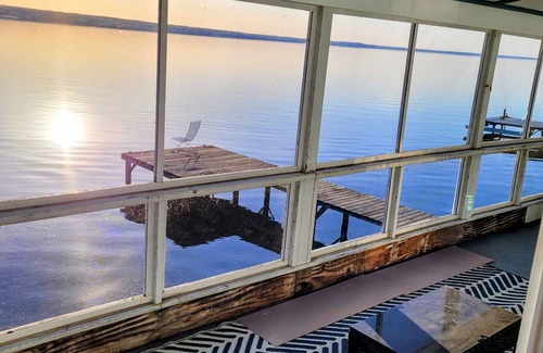 King Ferry Cabaña | Sublime Sunsets--Charming Cottage with No Bad Views