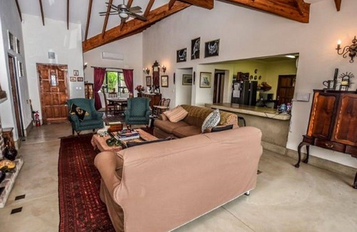 Nelspruit Casa | Hogar sustancial en un juego privado Conservancy