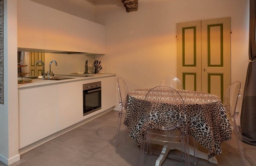 Parma City Centre Apartamento | SUBURB OF STUDIES 7