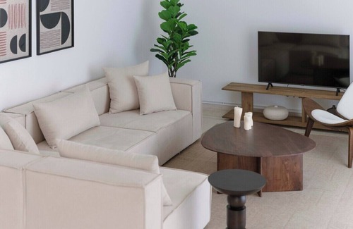 Khalandrion Apartamento | Suburban 3BR Apartment in Marousi