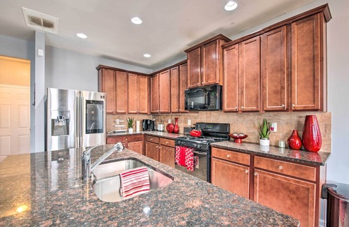 Church Street Casa | Suburban Atlanta Vacation Home ~ 3 Mi to Airport!