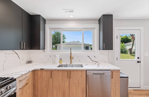 Des Plaines Casa | Suburban Fab Part Deux