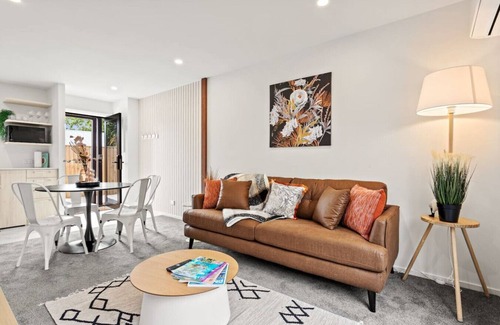 Henderson Casa | Suburban Hideaway in Henderson
