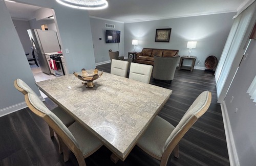 Southfield Condominio | Suburban Retreat: 15 Mins to Downtown Detroit
