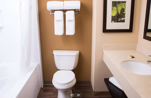 East Bloomington Hotel | Suburban Studios Minneapolis Bloomington