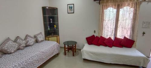 Holy Cross Colony Casa | Suburbs Holiday Home