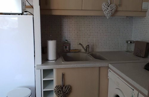 Valras-Plage Apartamento | Cabina de estudio para 4 personas de 25 metros cuadrados renovada a principios de 2019.