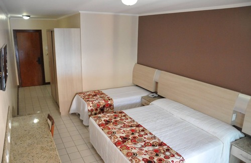Taperapua Beach Hotel | Sueds Plaza